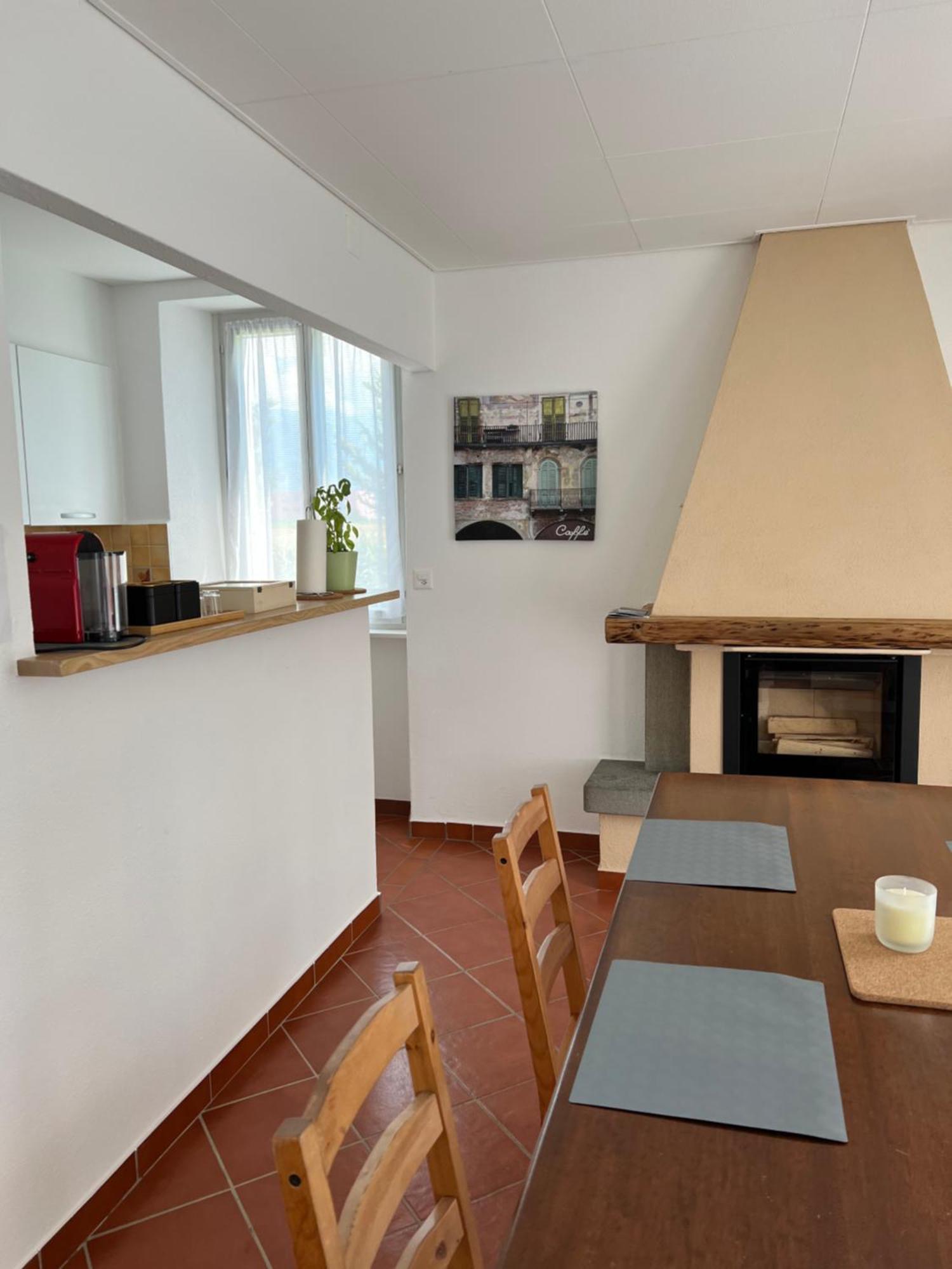 Casa Romana Gambarogno Eksteriør billede